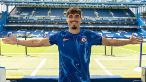 Chelsea afslutter signeringen af ​​nye spillere, Pedro Neto tiltræder